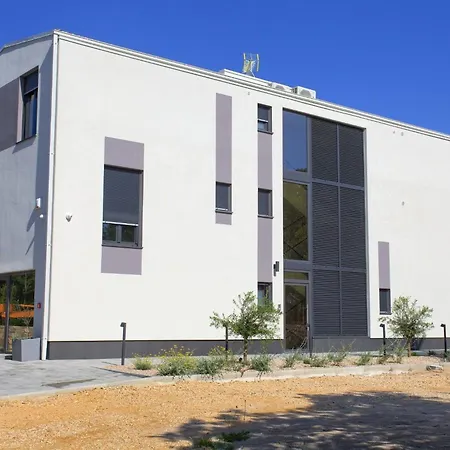 Apartman Sol 3 By Interhome Njivice