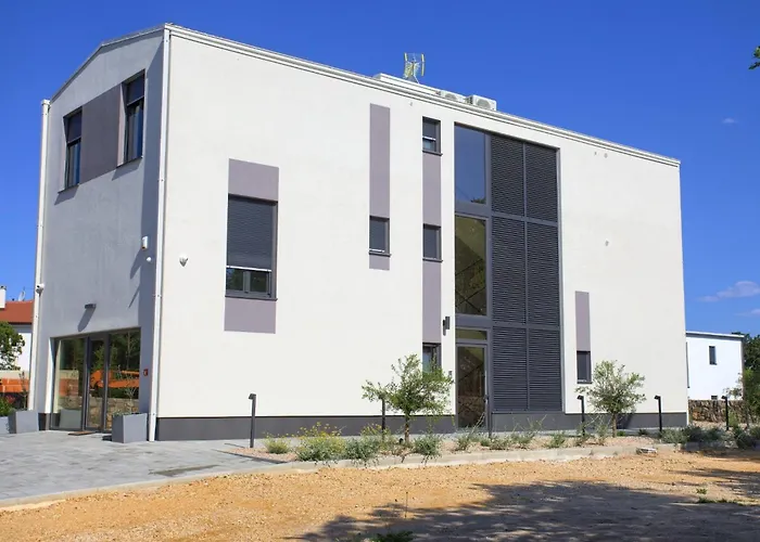 Apartman Sol 3 By Interhome Njivice