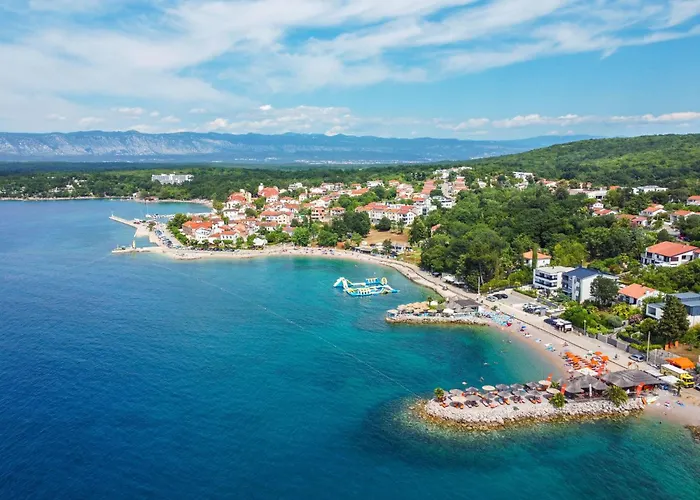 Sol 3 By Interhome ニヴィーチェ